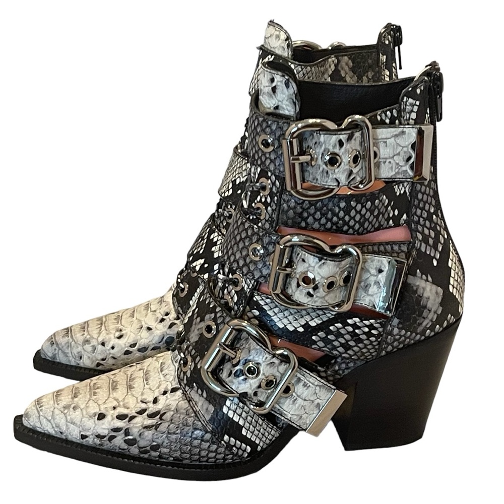 🤑Jeffrey Campbell Caceres bootie  Leather